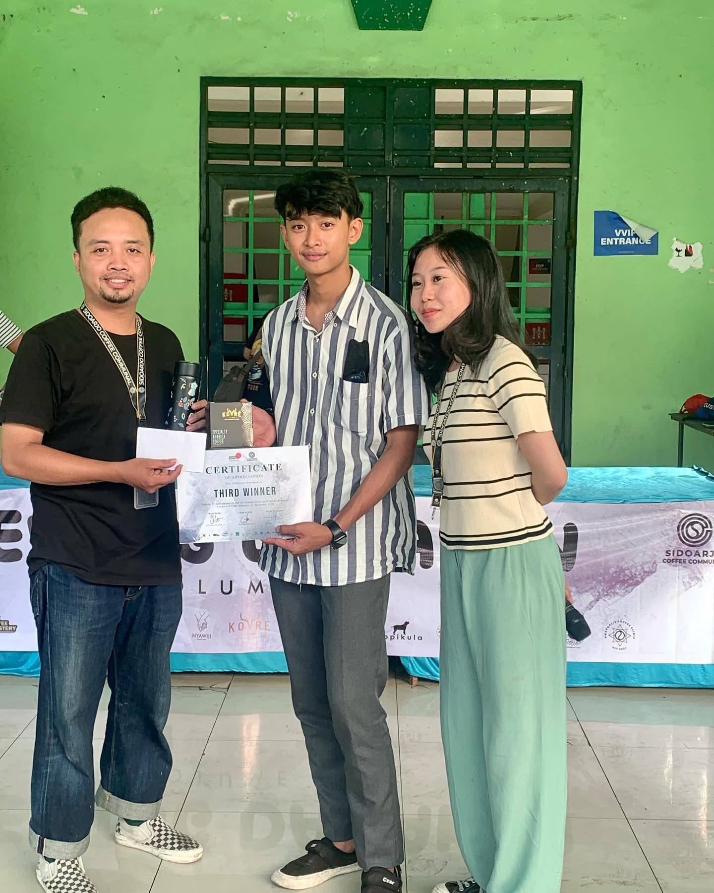 Juara 3 Manual Brew Sidoarjo Kopi Communal